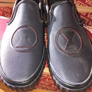 Vans Classic Slip on Marvel women’s NEW